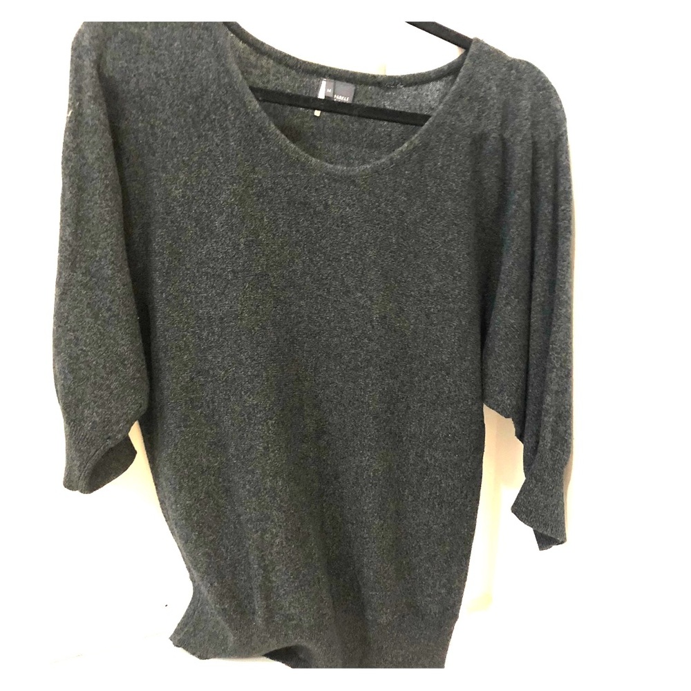 plain Jane gray pull over, three-quarter sleeve